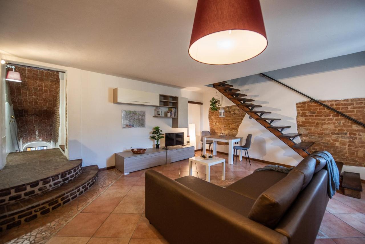 Rose House Apartment Camino